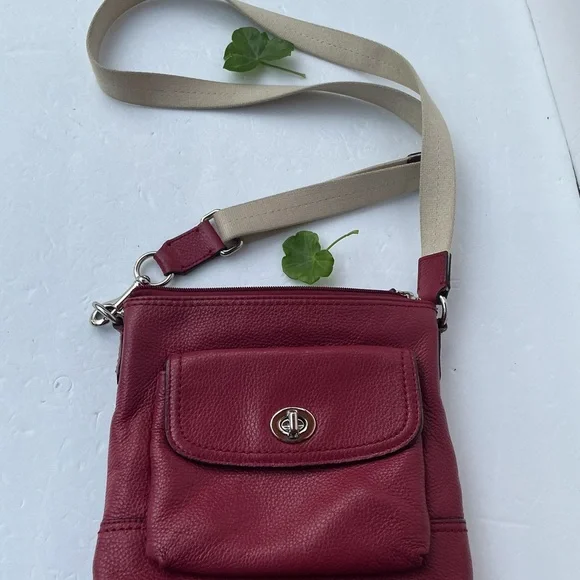 Coach Turnlock Crossbody Bag - Picture 10 of 13